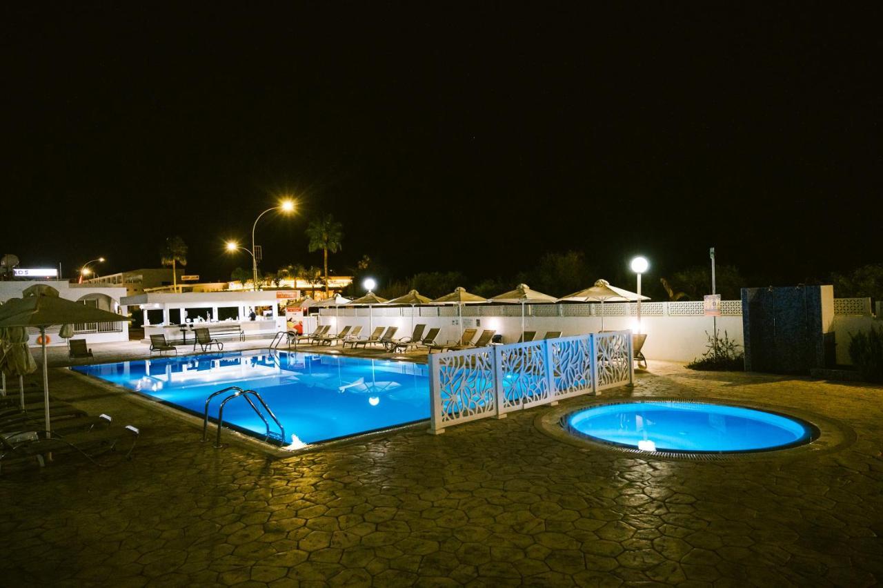 Kaos Hotel Apartments Agia Napa Exterior foto