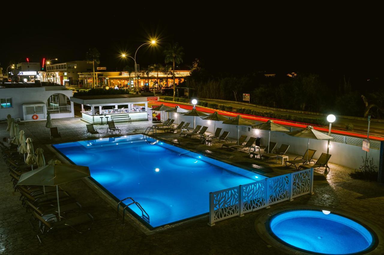 Kaos Hotel Apartments Agia Napa Exterior foto