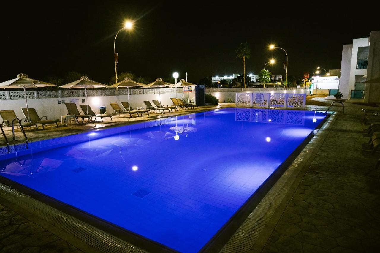 Kaos Hotel Apartments Agia Napa Exterior foto