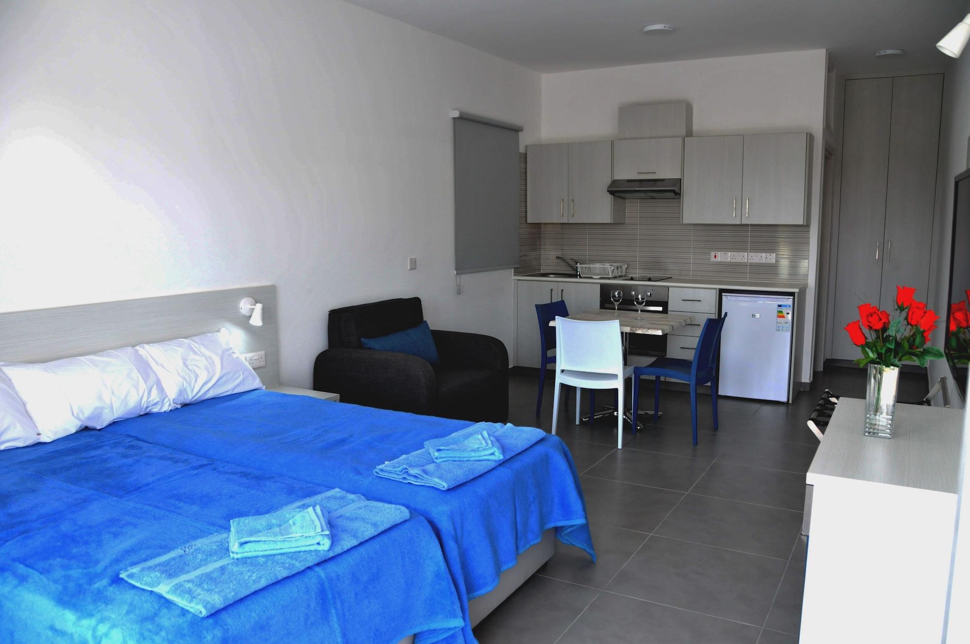 Kaos Hotel Apartments Agia Napa Exterior foto