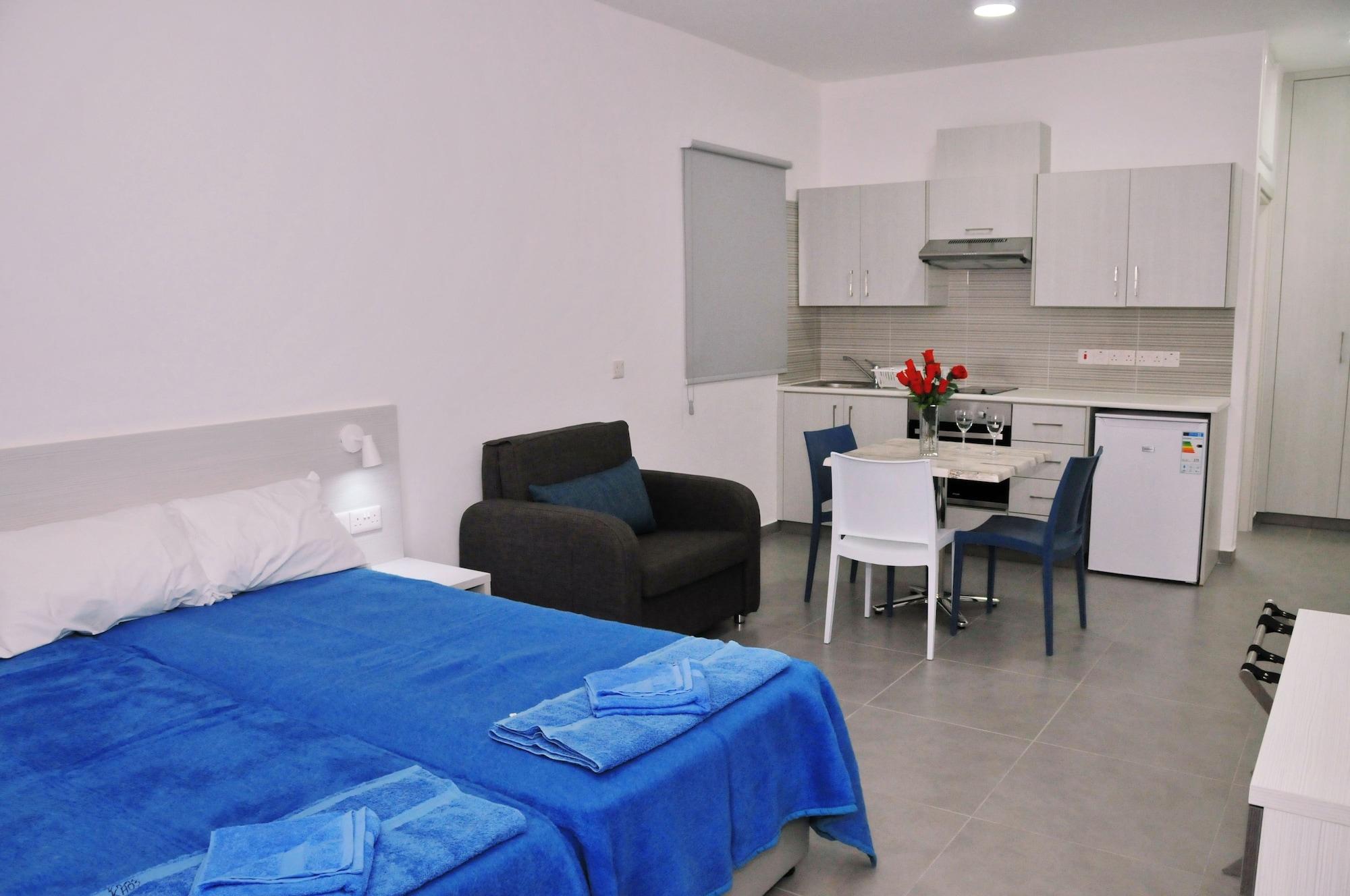 Kaos Hotel Apartments Agia Napa Exterior foto