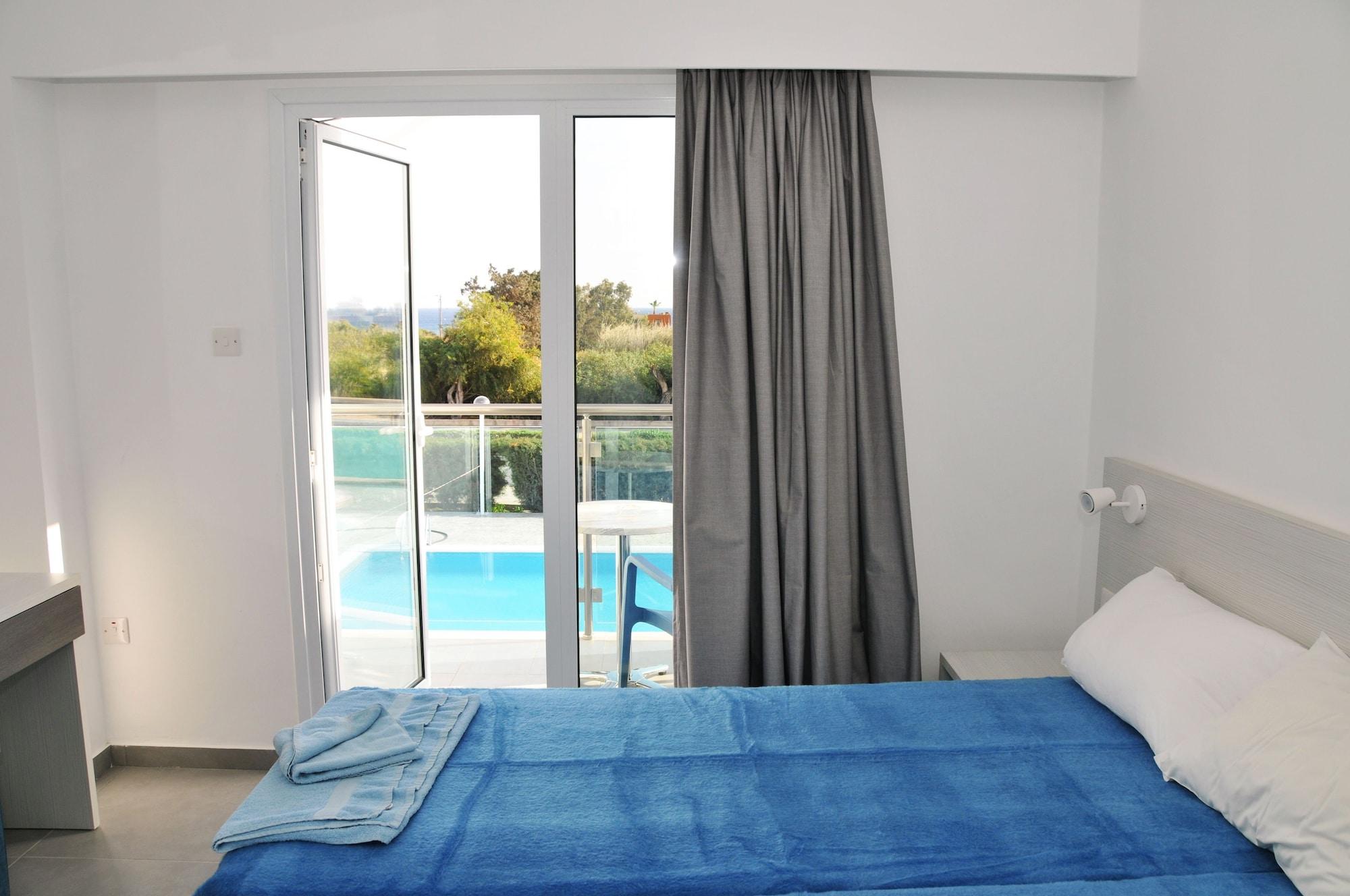Kaos Hotel Apartments Agia Napa Exterior foto