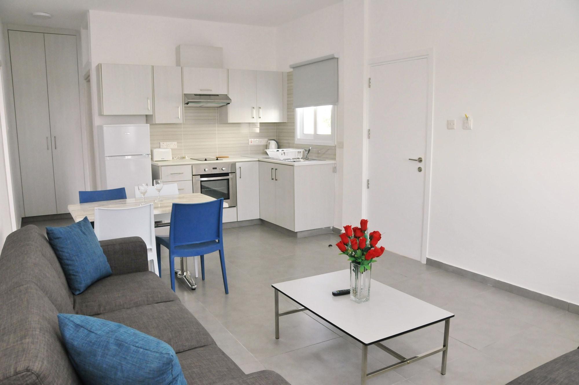 Kaos Hotel Apartments Agia Napa Exterior foto
