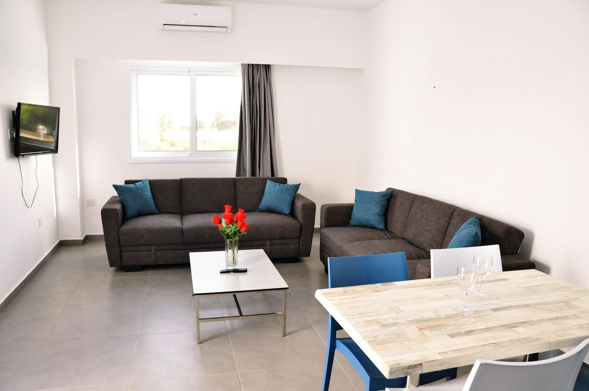 Kaos Hotel Apartments Agia Napa Exterior foto