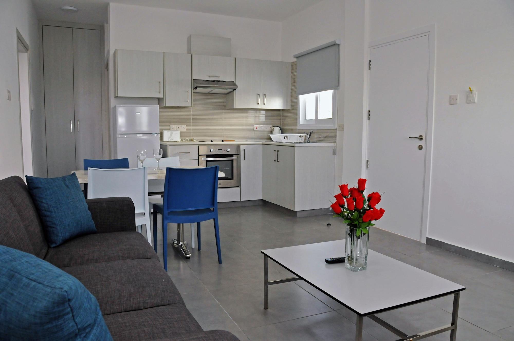 Kaos Hotel Apartments Agia Napa Exterior foto