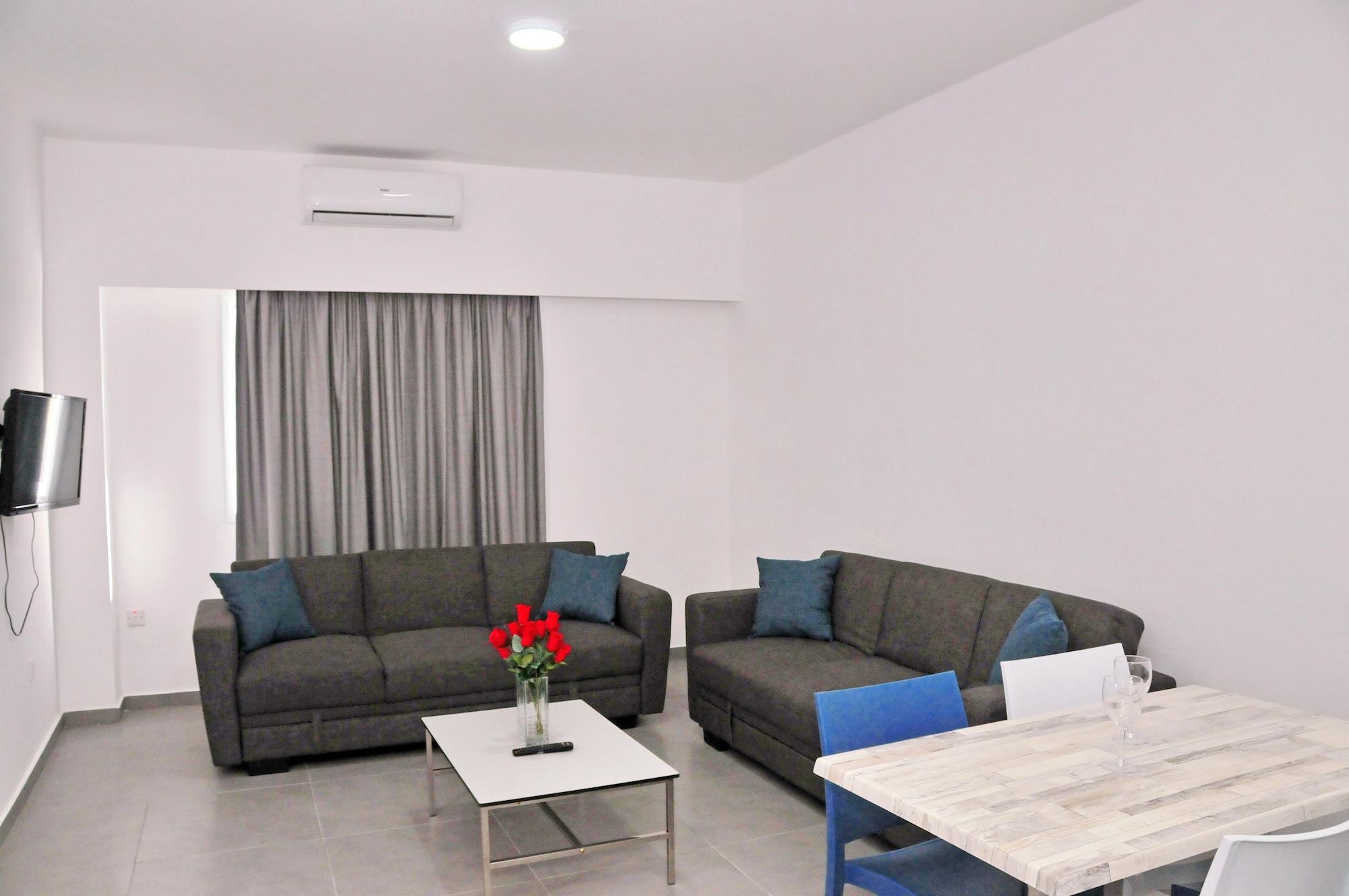 Kaos Hotel Apartments Agia Napa Exterior foto