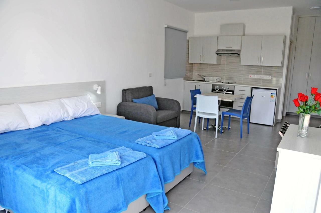 Kaos Hotel Apartments Agia Napa Exterior foto